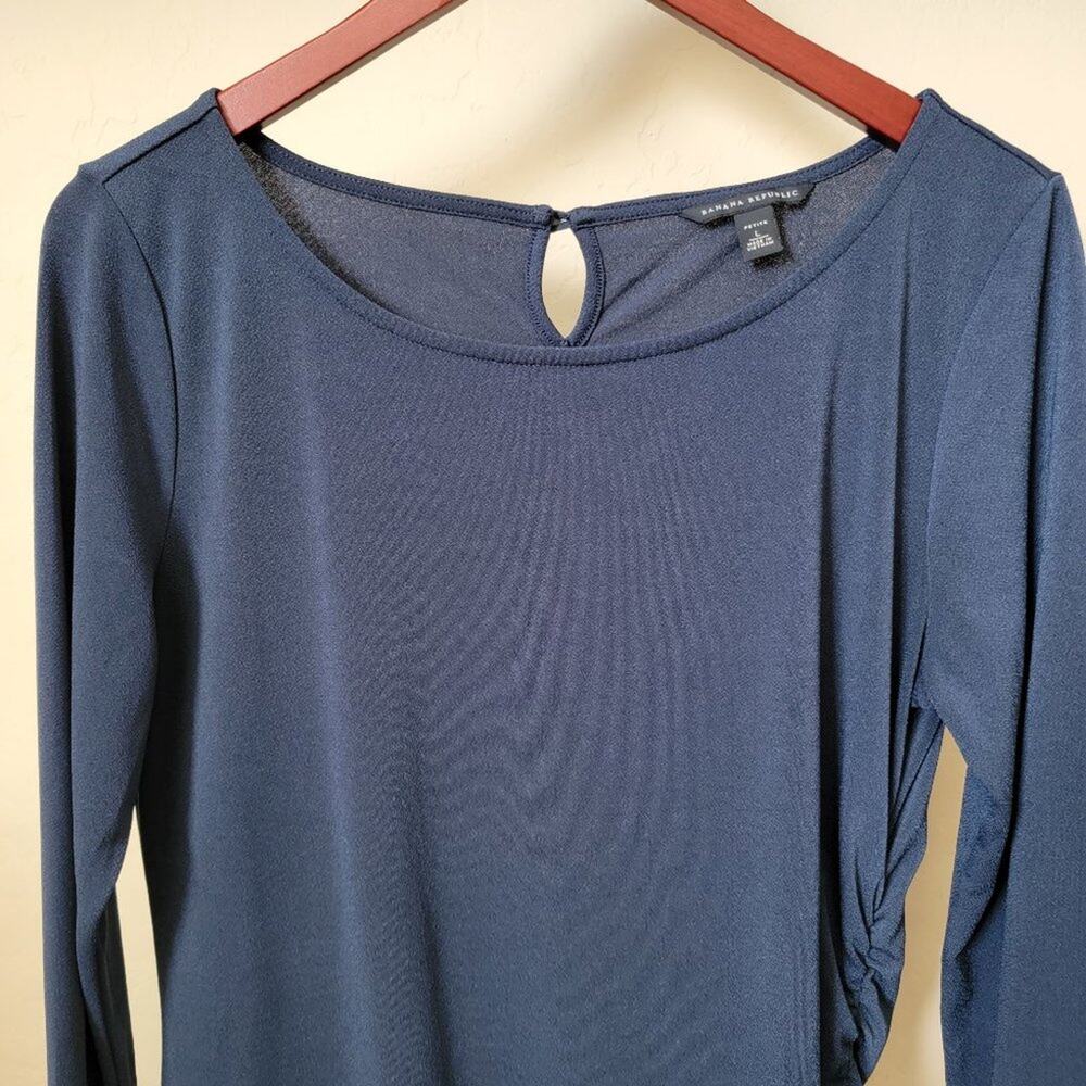 Banana Republic Petite Ruched Long Sleeve Navy Blue Top - Picture 4 of 12
